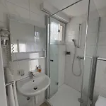 Landgasthof Zum Zimmermann Hotel *