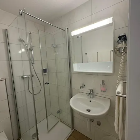 Landgasthof Zum Zimmermann Hotel *