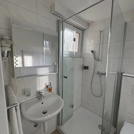 Landgasthof Zum Zimmermann Hotel *