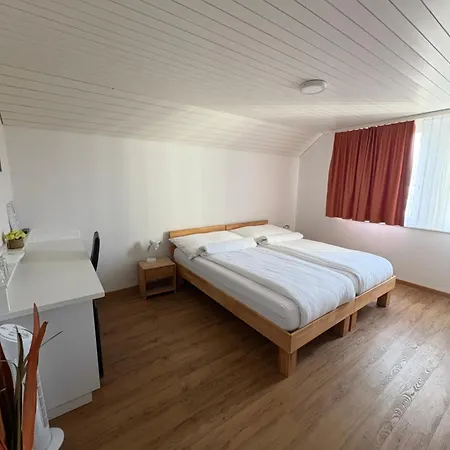 Landgasthof Zum Zimmermann Hotel *